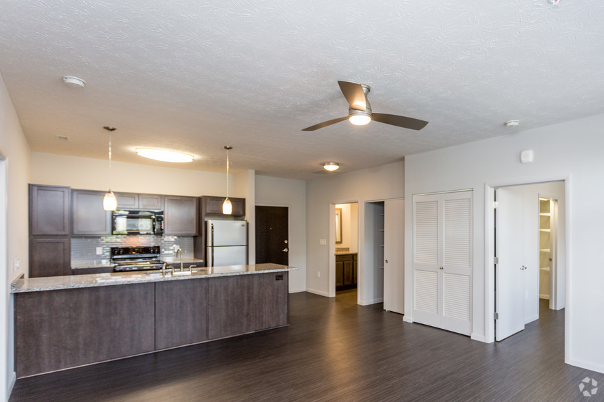 Axia Urban Downtown Indianapolis Luxury Apartment Buildings.